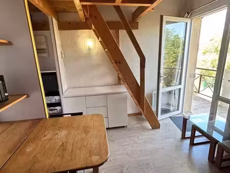 studio meublé avec mezzanine proche campus – 460 cc