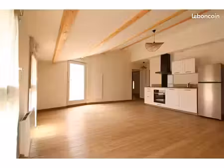 appartement  3 pièces  70m²  étage1/1