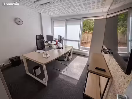 bureaux 14 m² paris