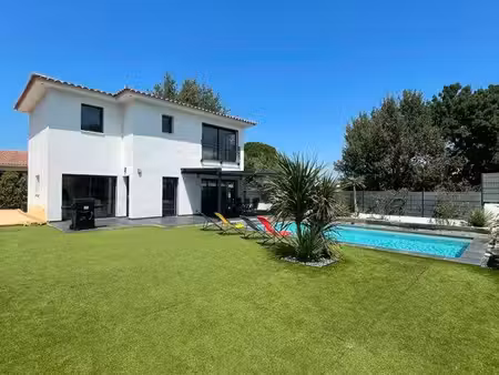 villa d’architecte 2020 – piscine – jardin paysager – aucun travaux