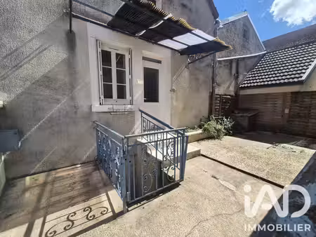 maison de village à asnières-en-montagne (21500)