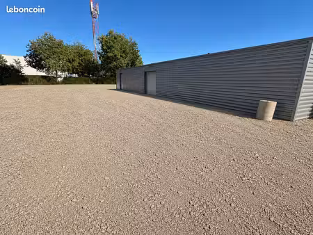local 175m2 + terrain