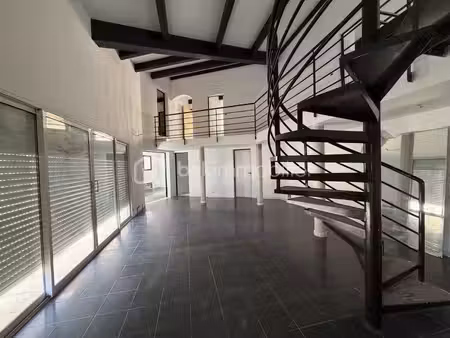 maison de 195 m² à le revest-les-eaux