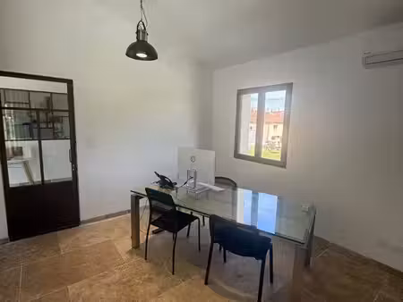 bureau de 12 m2 à louer
