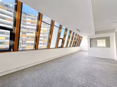 bureaux 1 255 m²