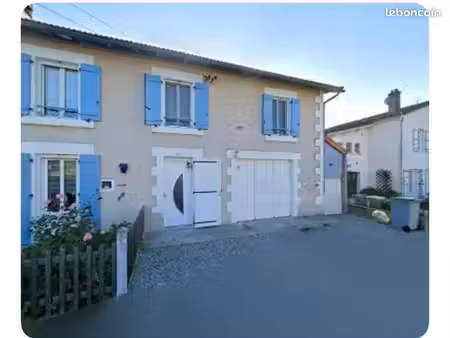 maison familiale – 120 m² – 3 chambres – terrain 700 m²