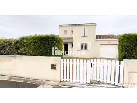 maison 4 pièces centre-ville vaux sur mer