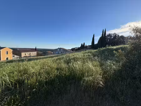terrain viabilisé avec vue dégagée