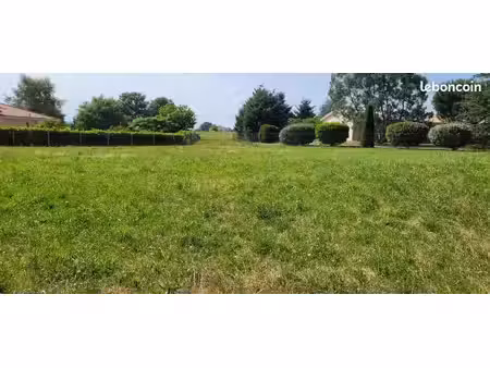 terrain viabilisé 1.59ha