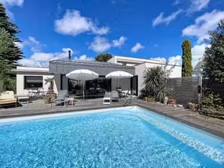 vente maison piscine à ploemeur centre ville (56270) : à vendre piscine / 218m² ploemeur c