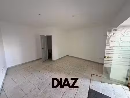 local commercial à vendre
