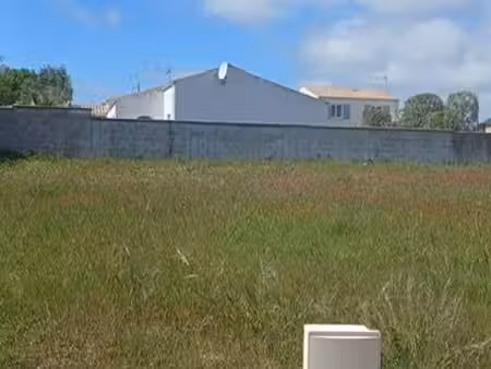 terrain 545 m² chaniers