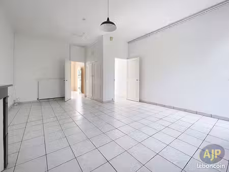 maison 2 pièces 64 m²