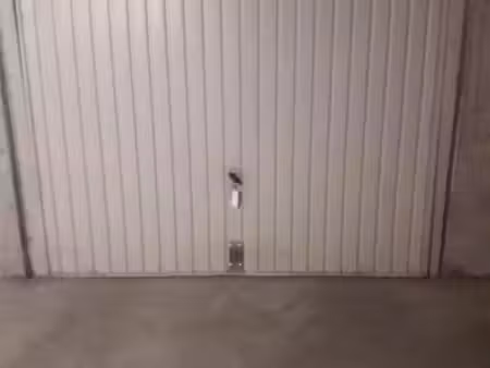 garage/box 14 m² lyon