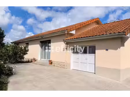 maison 5 pièces - 121 m²