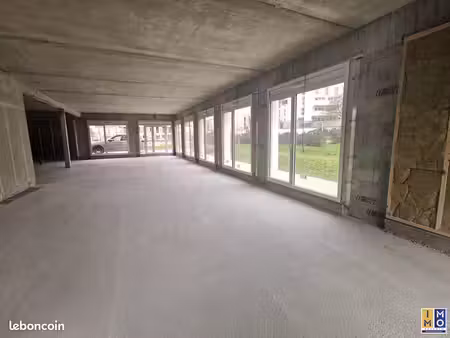 restauration 157 m² bourges