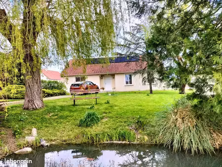 loue à vasselay maison 3chambres 120m2