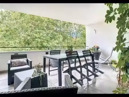 jolie appartement traversant