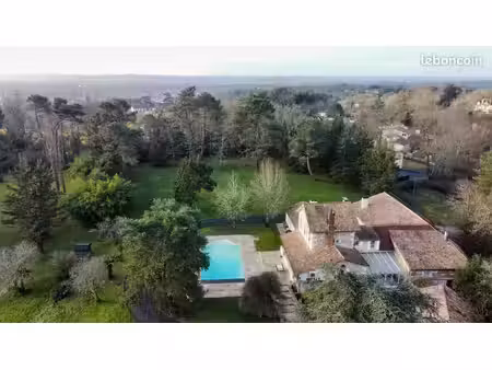 propriété à 4 kms du centre historique de bergerac
