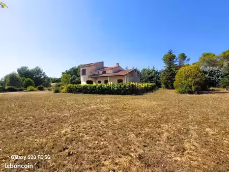 maison 6 pièces 135 m²