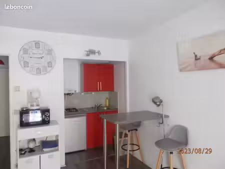 arcachon centre – studio meublé – balcon sud – cave - location a l'annee