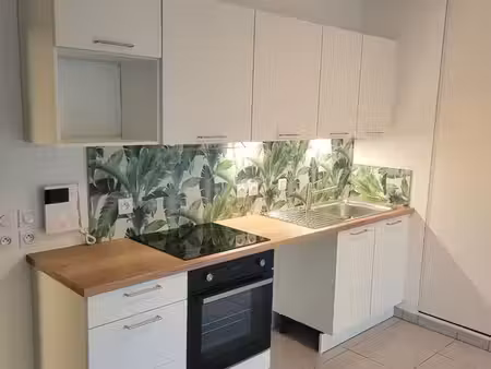 à louer – appartement t2 bbc 44 m² avec terrasse  jardin et parking – pessac