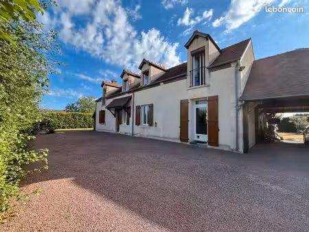 longère 5 pièces 171 m²
