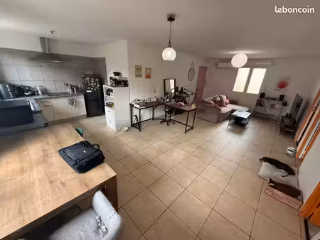 appartement t3 à louer – disponible début novembre
