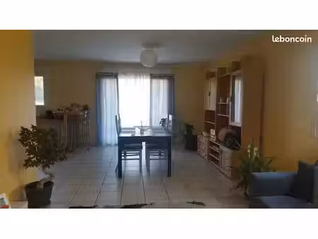 a louer maison f3 avec garage et terrain