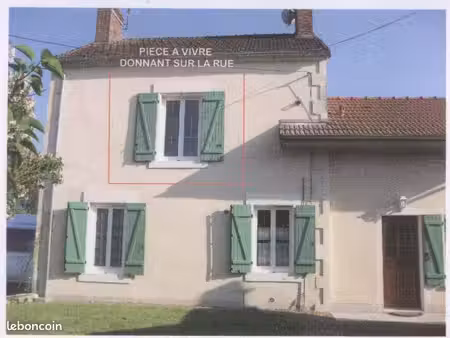 loue meublé pour étudiant(e) ou apprenti(e) ou jeune actif(ve) chez l'habitant