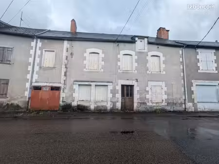 immeuble à rénover 110m² egletons