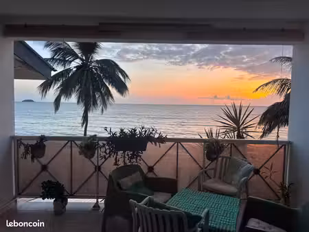 t3 meublé vue sur la mer