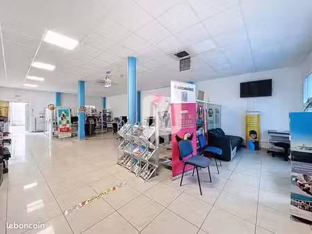 bureaux cayenne