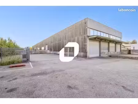 local bureaux 500 m²