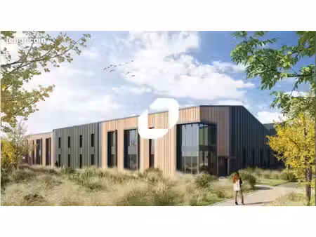 local d'activité 9 367 m²