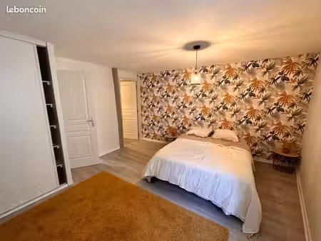 appartement meublé t2 + place de parking