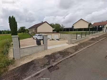 maison 90 m² – terrain 1 400 m² – 2 chambres – vue dégagée – vy-lès-lure