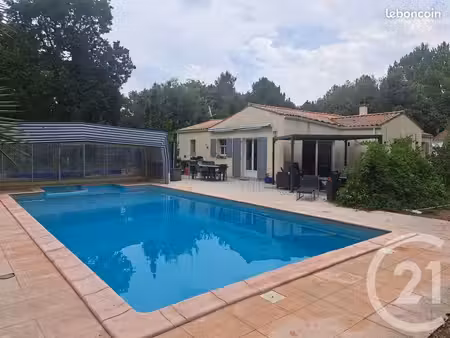maison 5 pièces 101 m²