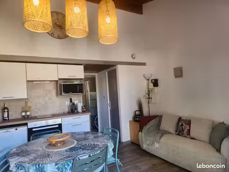 petite maison à louer de septembre à juin
