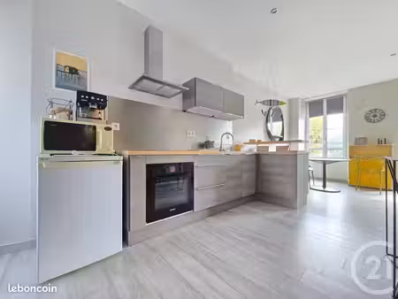 appartement 1 pièce 32 m²