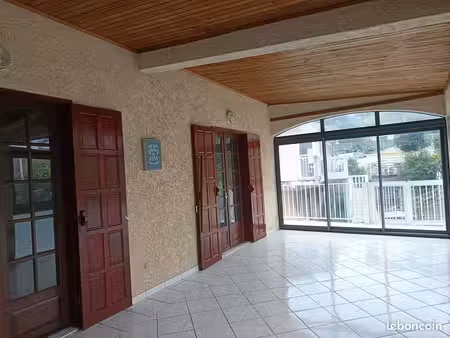 location appartement t4