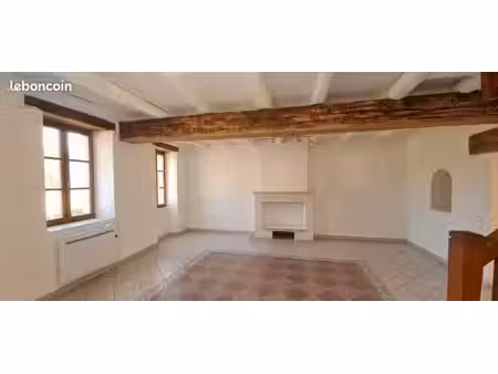 maison à louer saint laurent de la prée