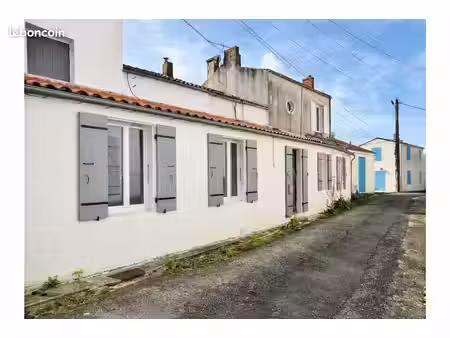 location maison de ville