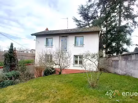 maison d'env.82m2 à rénover sur 630m2 de terrain clos  hauteurs de rive-de-gier