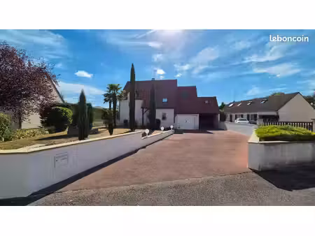 maison familiale – 4 chambres – terrain arboré de 1 057 m² – au calme  en fond d’impasse