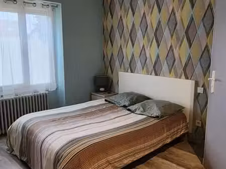 chambre meublée