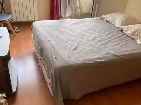 location appartement 1 pièce 12 m² à suresnes (92150)