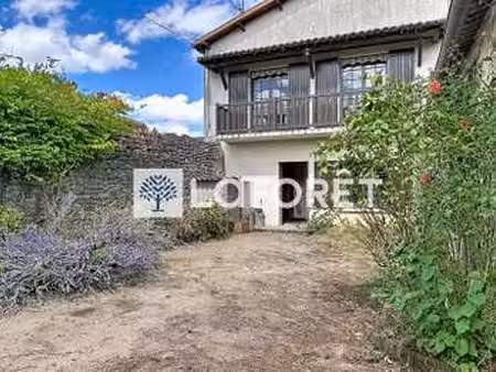 vente maison à airvault (79600) : à vendre / 136m² airvault
