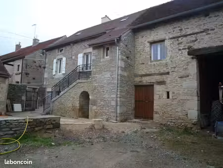 location maison avec dépendances