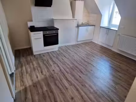 appartement t3  non meublé  jardin  centre ville
